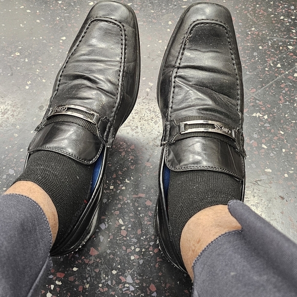 Guess Black Loafers - Picture 7 of 7